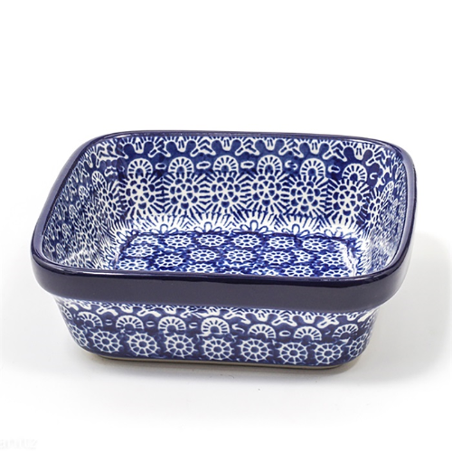 Scuare dish lace | Bunzlau Castle